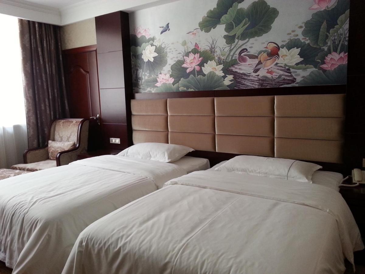 New West Street Hotel - Grand Wing Yangshuo Værelse billede